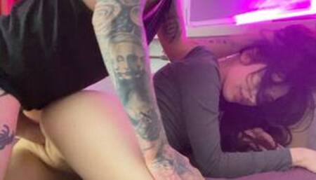 Rough Sex Makes A College Student Cum