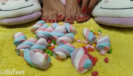 Goddess Kiffa Crushs Candies and Marshmallows - CRUSH FETISH - CANDY CRUSH - RED POLISH -  RED NAILS - FOOD CRUSH - CRUSHING - FOOT FETISH