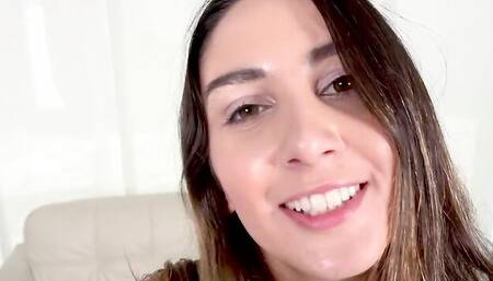 Natalia Nix and her lover are fucking on the couch