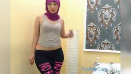 Sexy arab muslim dancing in Hijab