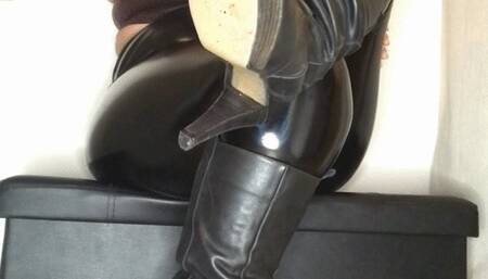 Lick My boots | FR