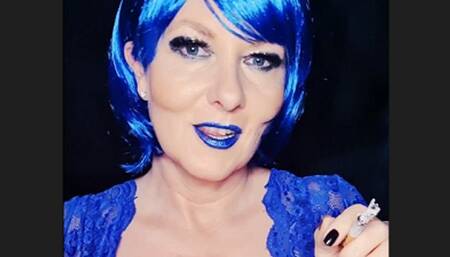 MILF smoking Marlboro Menthol 100 with sexy mystic blue lips and blue wig