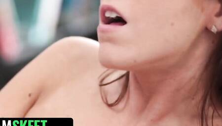 Two babes are licking each other's twat inside the classroom