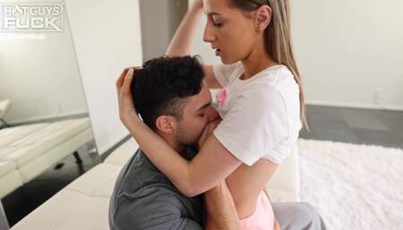 Jersey Shore Dreams! Tiny Blonde Gets The Guido She's Always Wanted!