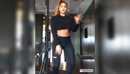 Gabriela Bandy Twerking