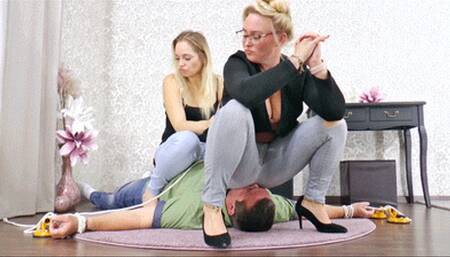 First fixed, then double facesitting in jeans! - small version