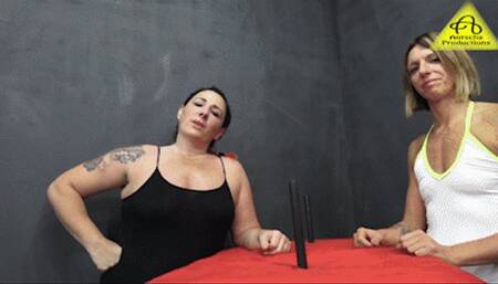Armwrestling KatMax vs Samantha