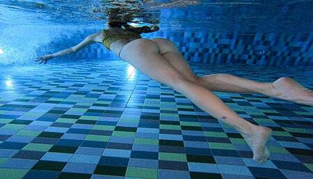Relax time, public pool teasing actions underwater.