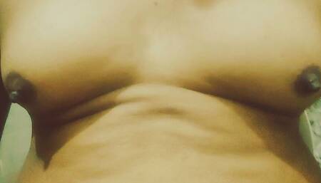 Hot sonusisy in gown navel strip