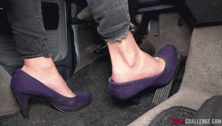 Pedal Challenge - Pauli revving engine of an old VAN (MOBILE)