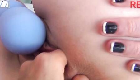 Jessica Ryan and her girlfriend are enjoying in each other's hole