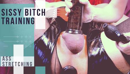 Pervert nurse spits cum inside sissy's asshole