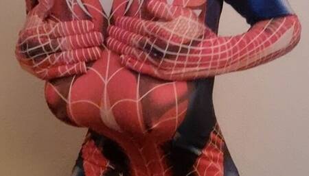 Spider Tranny G Cup tits 1