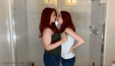 Nose To Nose Bathroom Rematch - Andrea Rosu And Luna Lain WMV