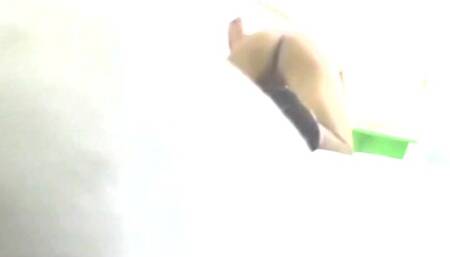 AVENTON VECINA EN EL CARRO COCHE