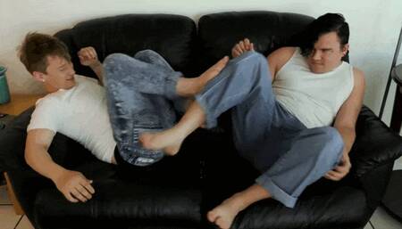 Rolling Around Feet Fight - CUSTOM VIDEO - Elis Ataxxx - Leo Blue - Manpuppy - MP4 720