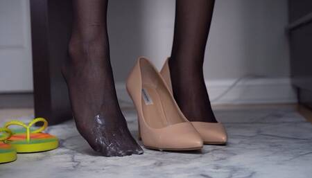 Cummy Shoes Compilation - Nylons Only 1hr