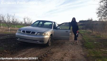 CustomVideo - 09 - Katya trouble with Daewoo