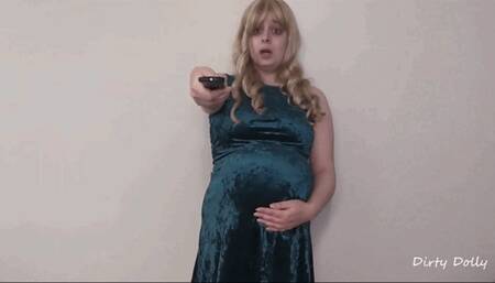 Pregnant Girlfriend Shrinks Boyfriend [WMV]