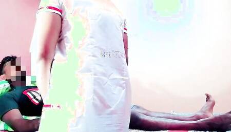 Curvy nurse sits on patient's cock and rides him after a BJ