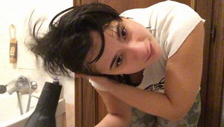 relax listening to the sound of the dryer while I dry my hair