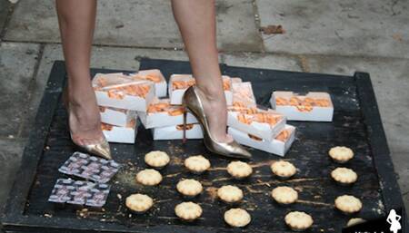 Maria's Bronze Christian Louboutin So Kate Crush Cakes 2 (1920x1080)