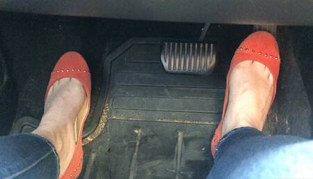 Pedal Pumping and Revving in Flats