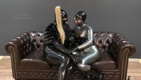 Rubber kiss