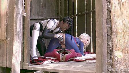 Captain Marvel Makes Her Self Squirt Hard