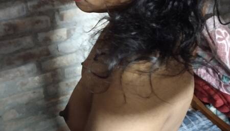 Pure village wife nipple Job and coms out in her Nipple Rubbing