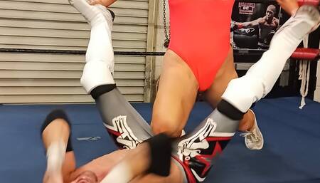 Jennifer Thomas vs Guy Cool