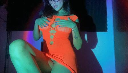 Intense masturbation with dildo