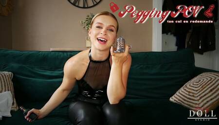 Pegging POV ton cul en redemande