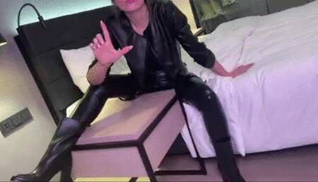 Dominakuss 15 - GERMAN