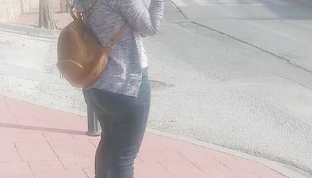 PUBLIC BUS STRANGER GIVE ME A BLOWJOB