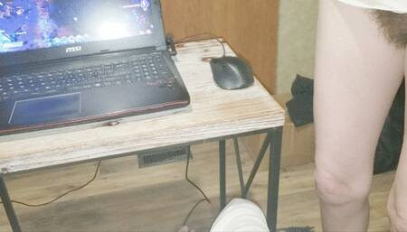 Interrupting your game cuz i wanna sit on cock