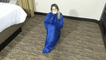 London Evans: Laundry Bag