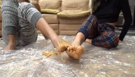 Food Play and Foot Crush