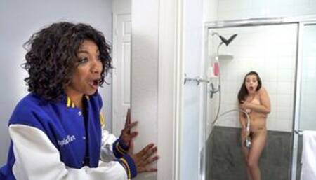 September Reign And Spencer Bradley Have Lesbian Sex With A Torzo