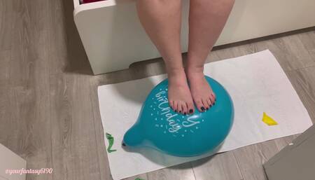 Balloon popping naked