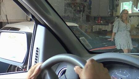 Just a Bump in the Garage - FULL HD 1080p WMV