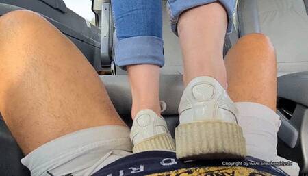 shoejob and happy end over puma sneaker