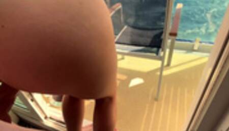Beautiful view!! Risky public sex with hot MILF on the balcony of a cruise ship!! Dripping Creampie