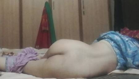 My sexy aunty fucks for me