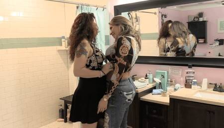 Lesbian Couple Have Secret Sexual Fun In Rental With Ginary & Nikki Brooks (SD 720p WMV)