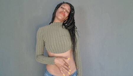 Jerk to my abdomen and ribs