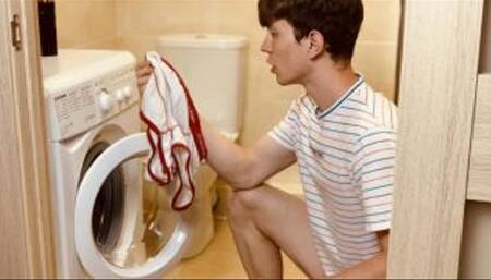 College boy Steals Underwear "-" Sniffing "-"Jerking OFF"-"CUM "-"CALVIN KLEIN