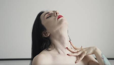 Beautiful goddess neck (4K)