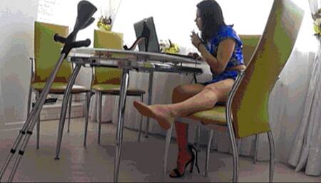 The lady with the bad leg gets a painful treatment by her friend La