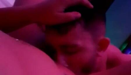 Suck on the brunette's pussy